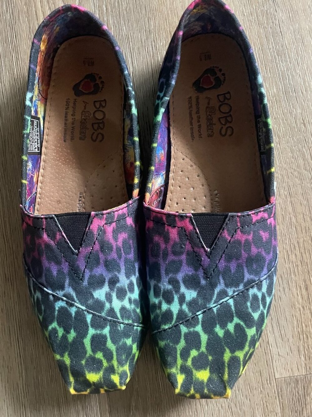 Bobs By Sketchers Women’s Rainbow Leopard Print Slip-on Shoes 8.5